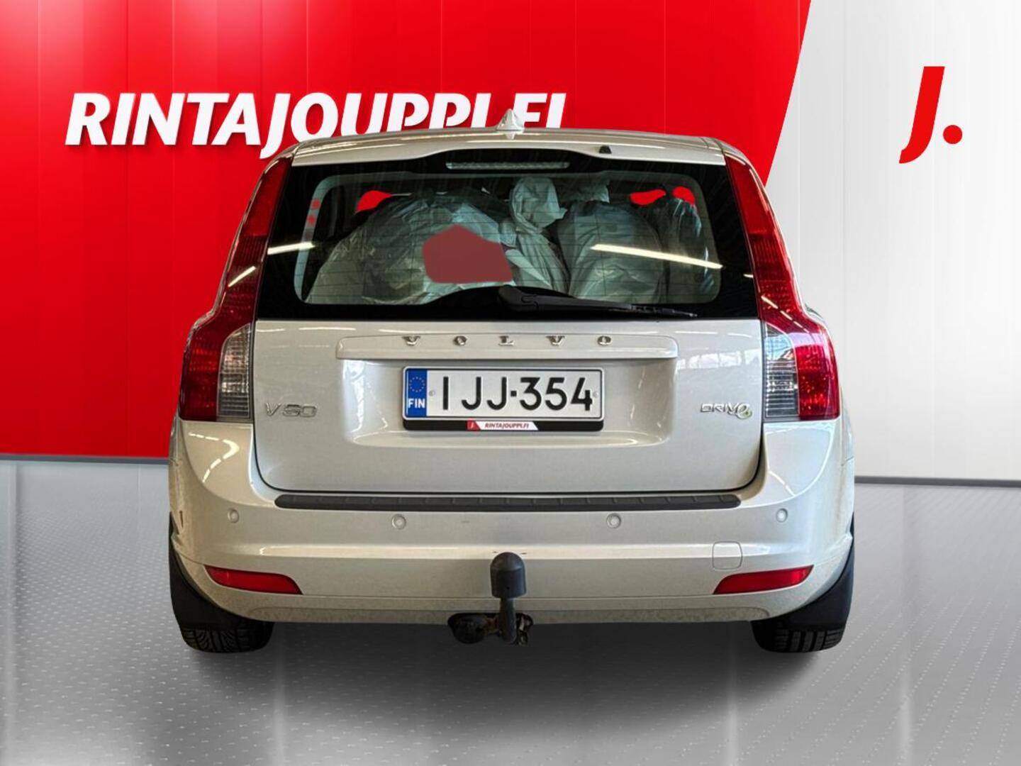 VOLVO V50 2010