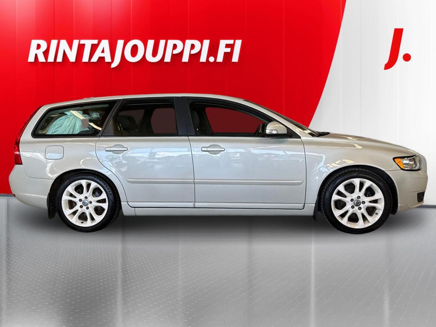 VOLVO V50 2010