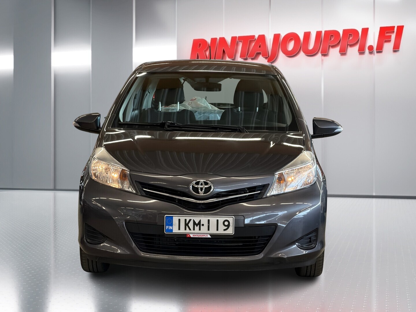 TOYOTA Yaris 2012