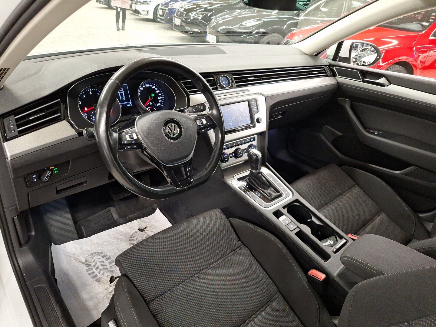 VOLKSWAGEN Passat 2016