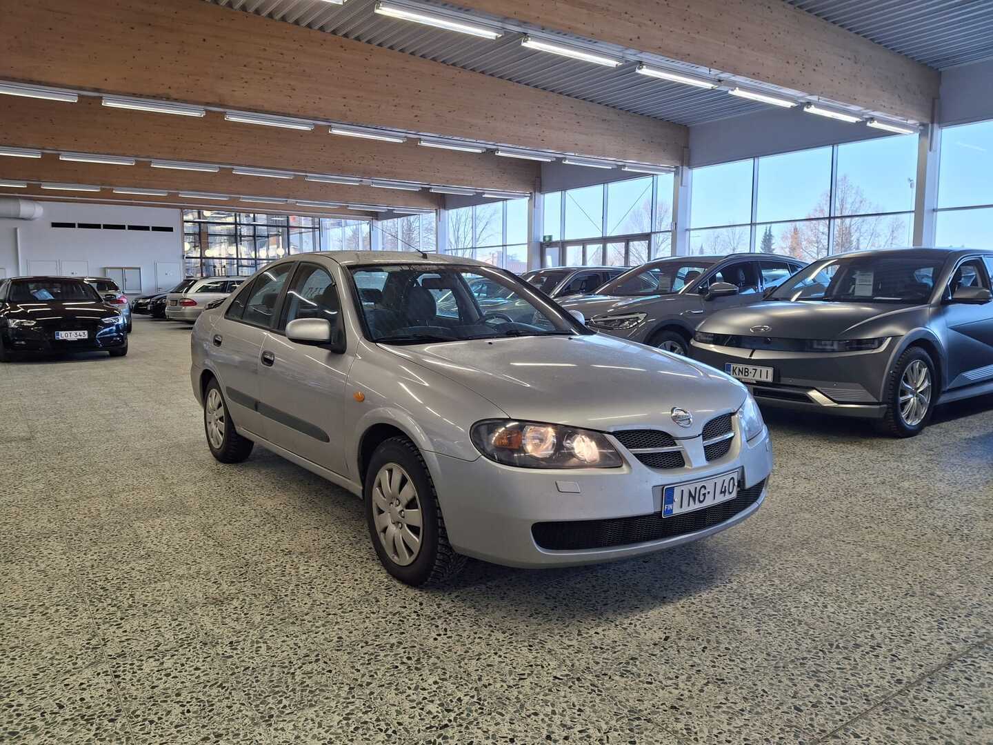 NISSAN Almera 2003