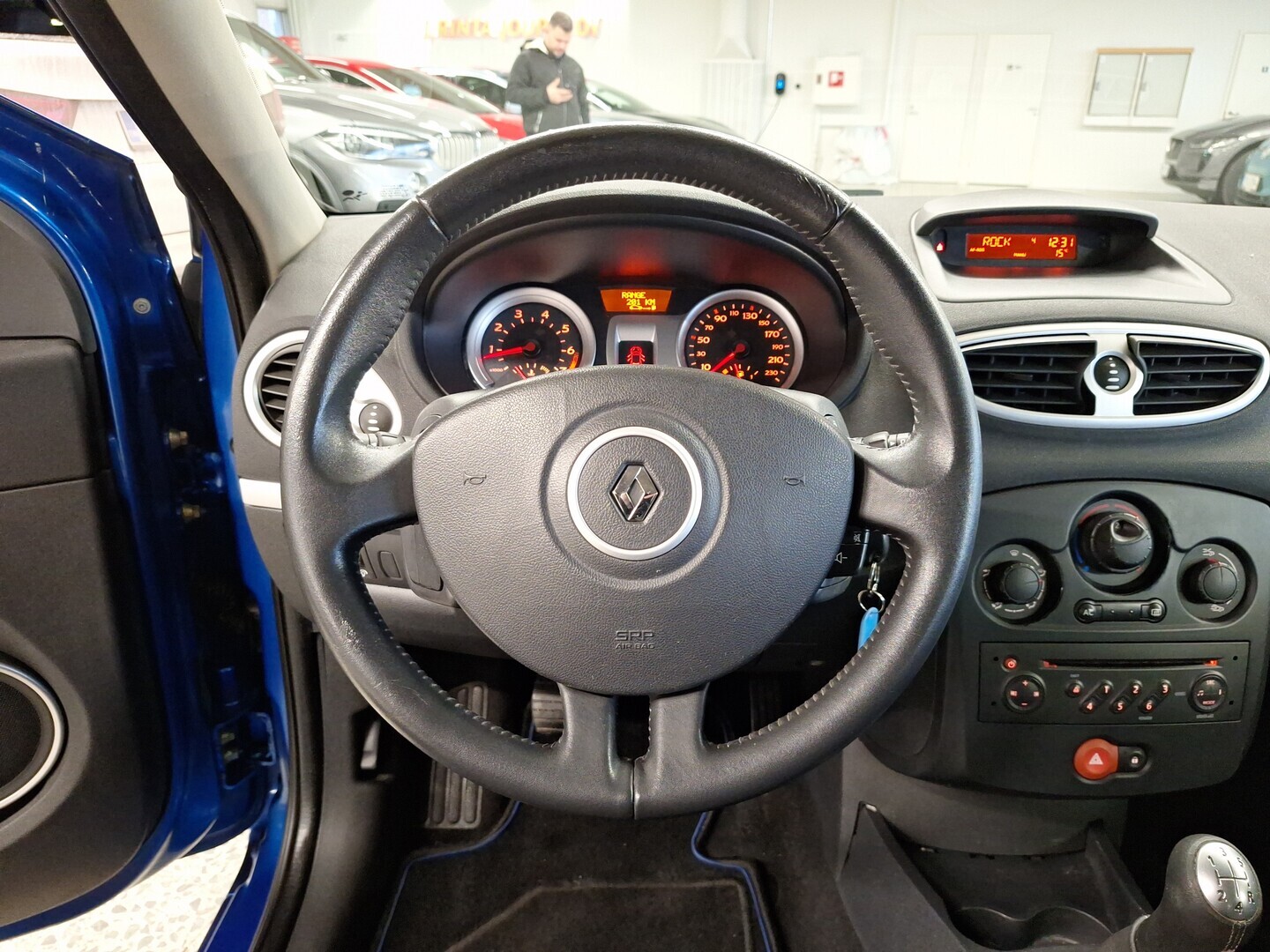 RENAULT Clio 2006