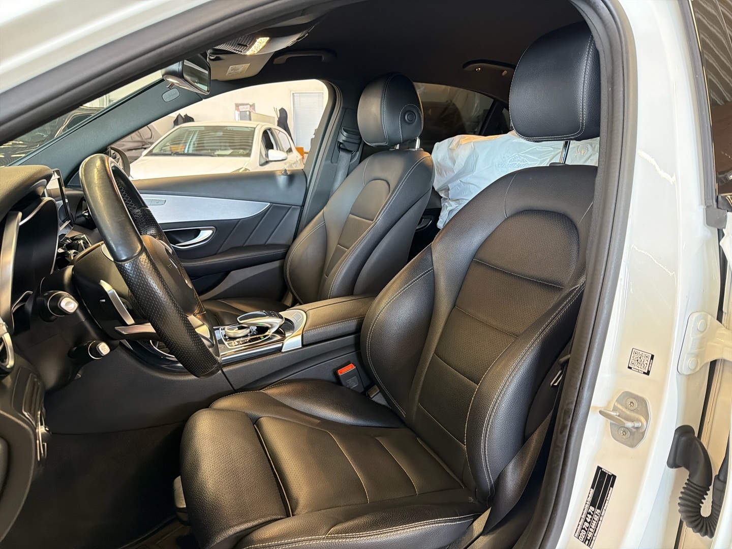 MERCEDES-BENZ C 2016
