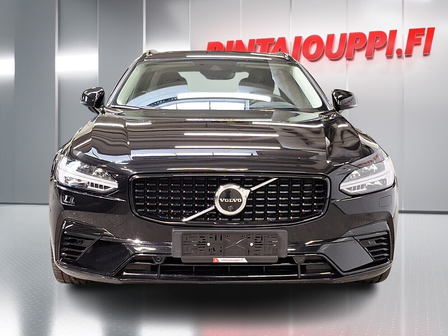 VOLVO V90 2021