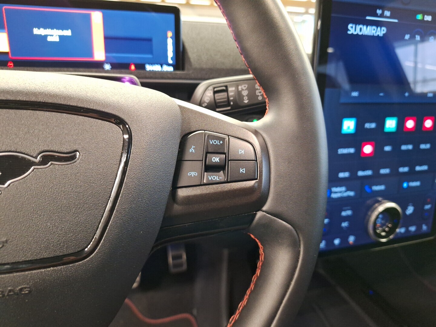 FORD Mustang Mach-E 2022