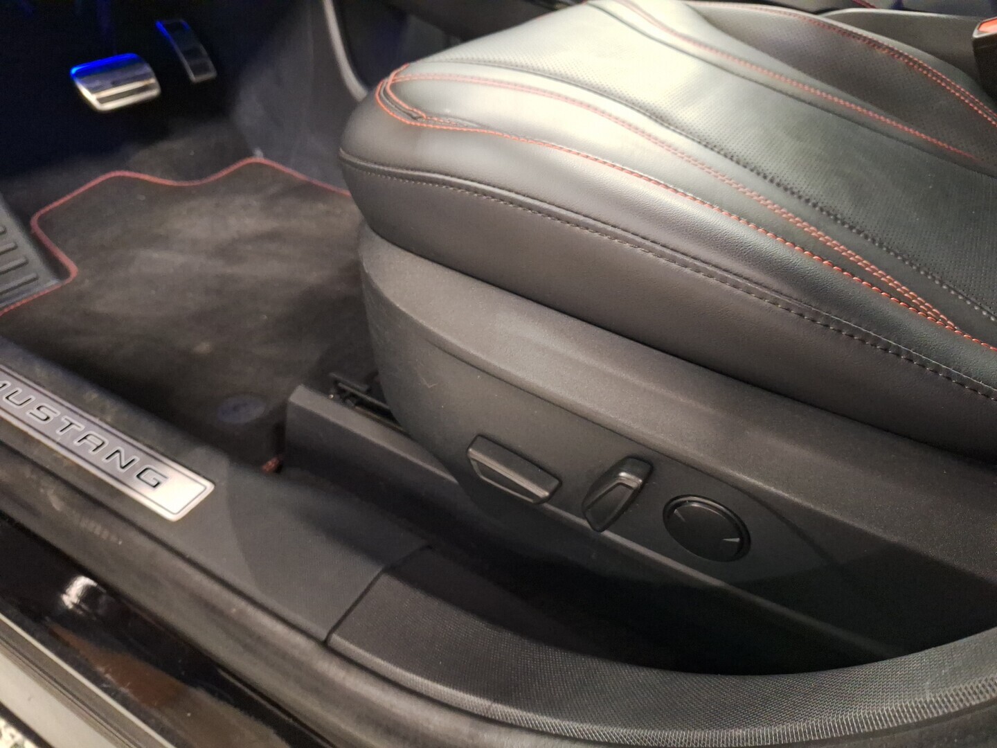 FORD Mustang Mach-E 2022