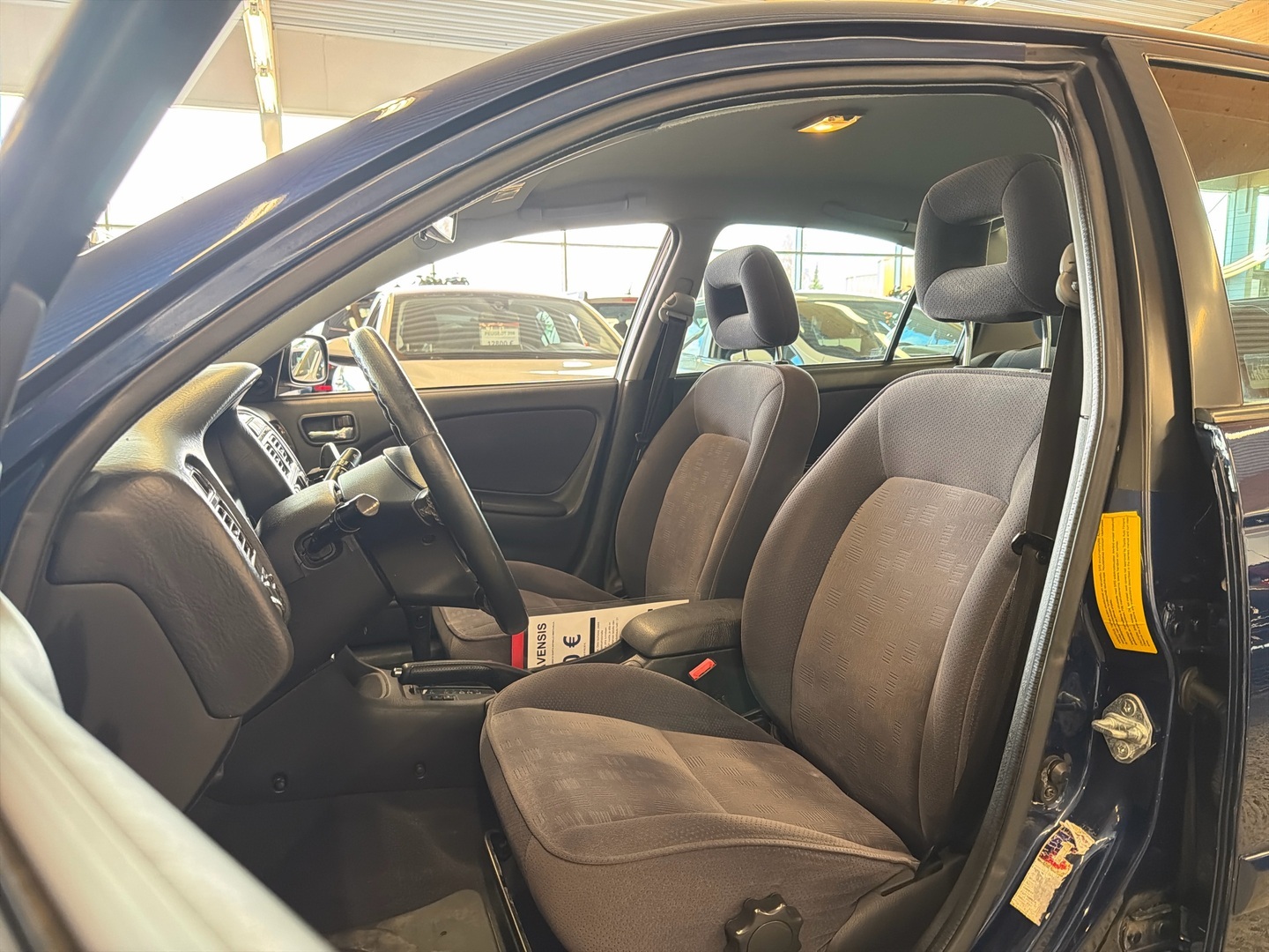 TOYOTA Avensis 2003