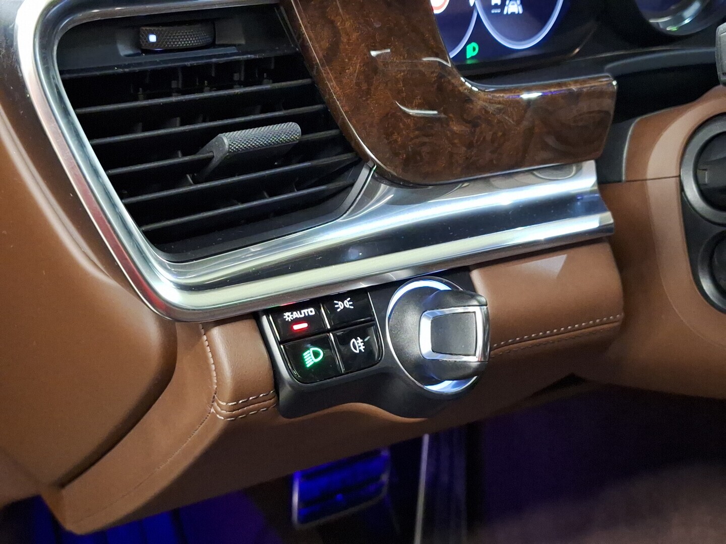 PORSCHE Panamera 2018