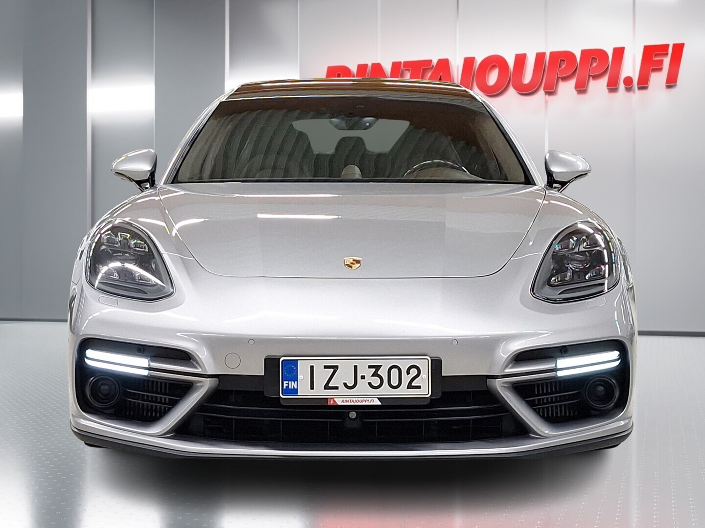 PORSCHE Panamera 2018