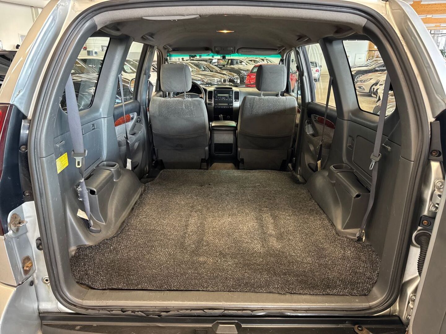 TOYOTA Land Cruiser 2003