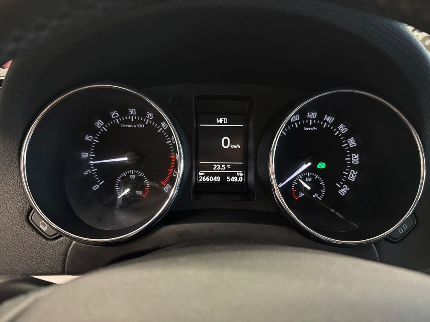 SKODA Yeti 2011