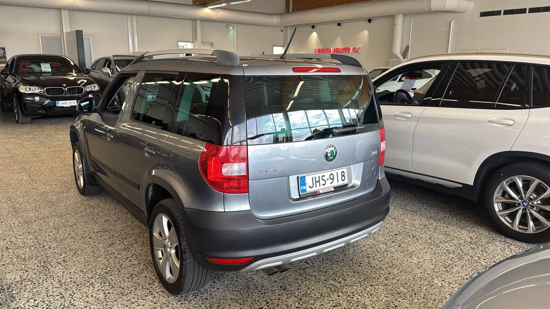 SKODA Yeti 2011