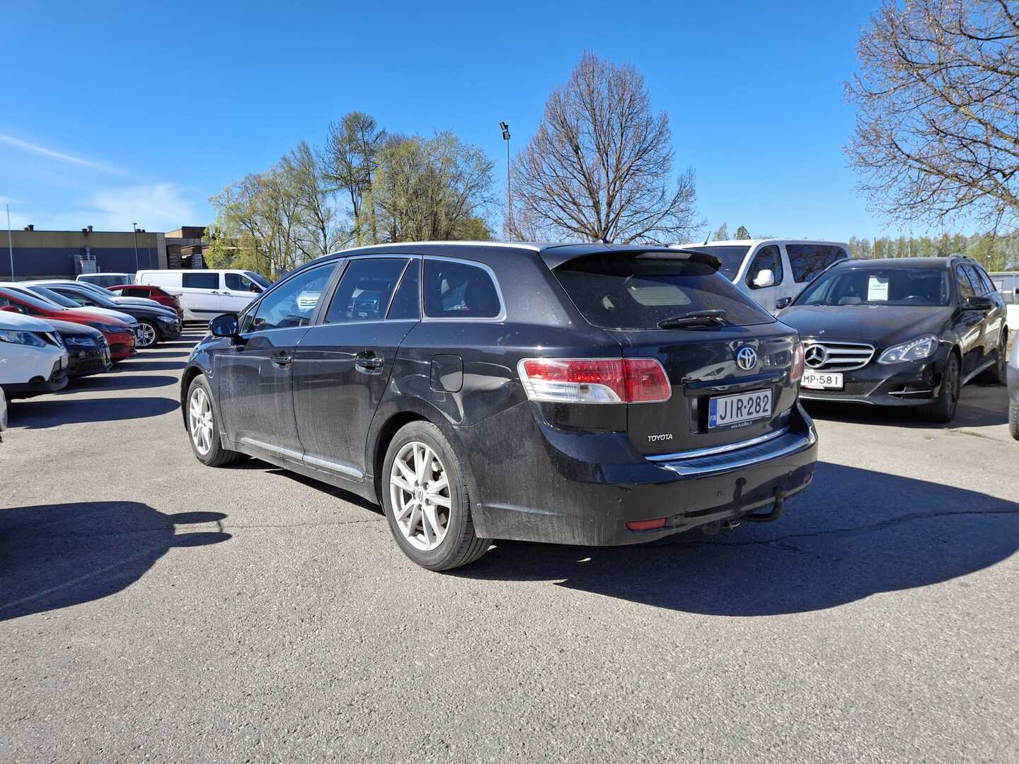 TOYOTA Avensis 2011