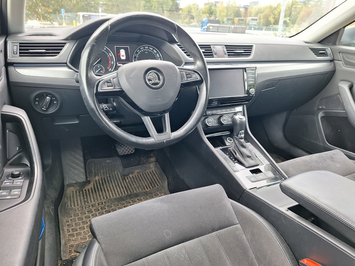 SKODA Superb 3
