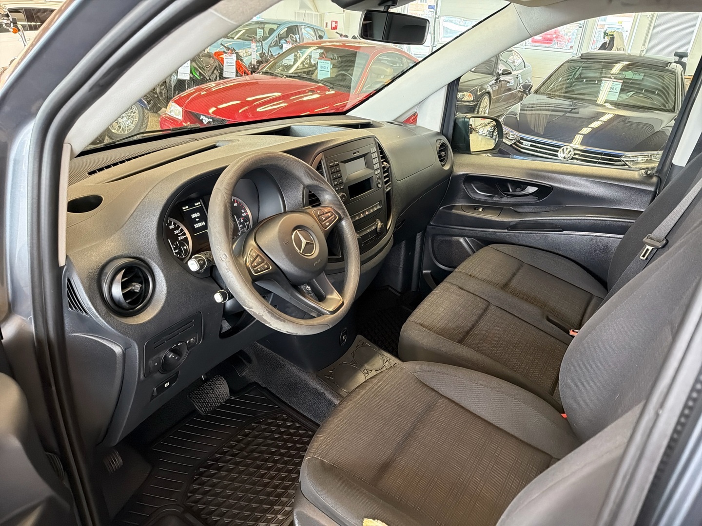 MERCEDES-BENZ Vito 2017