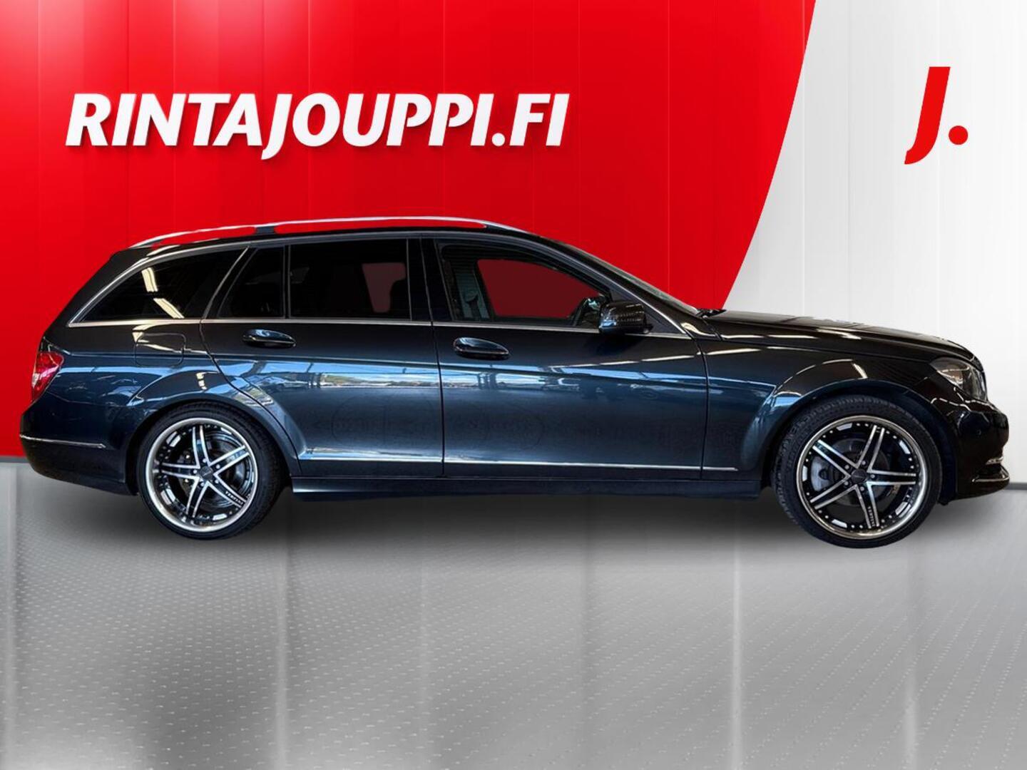 MERCEDES-BENZ C 6