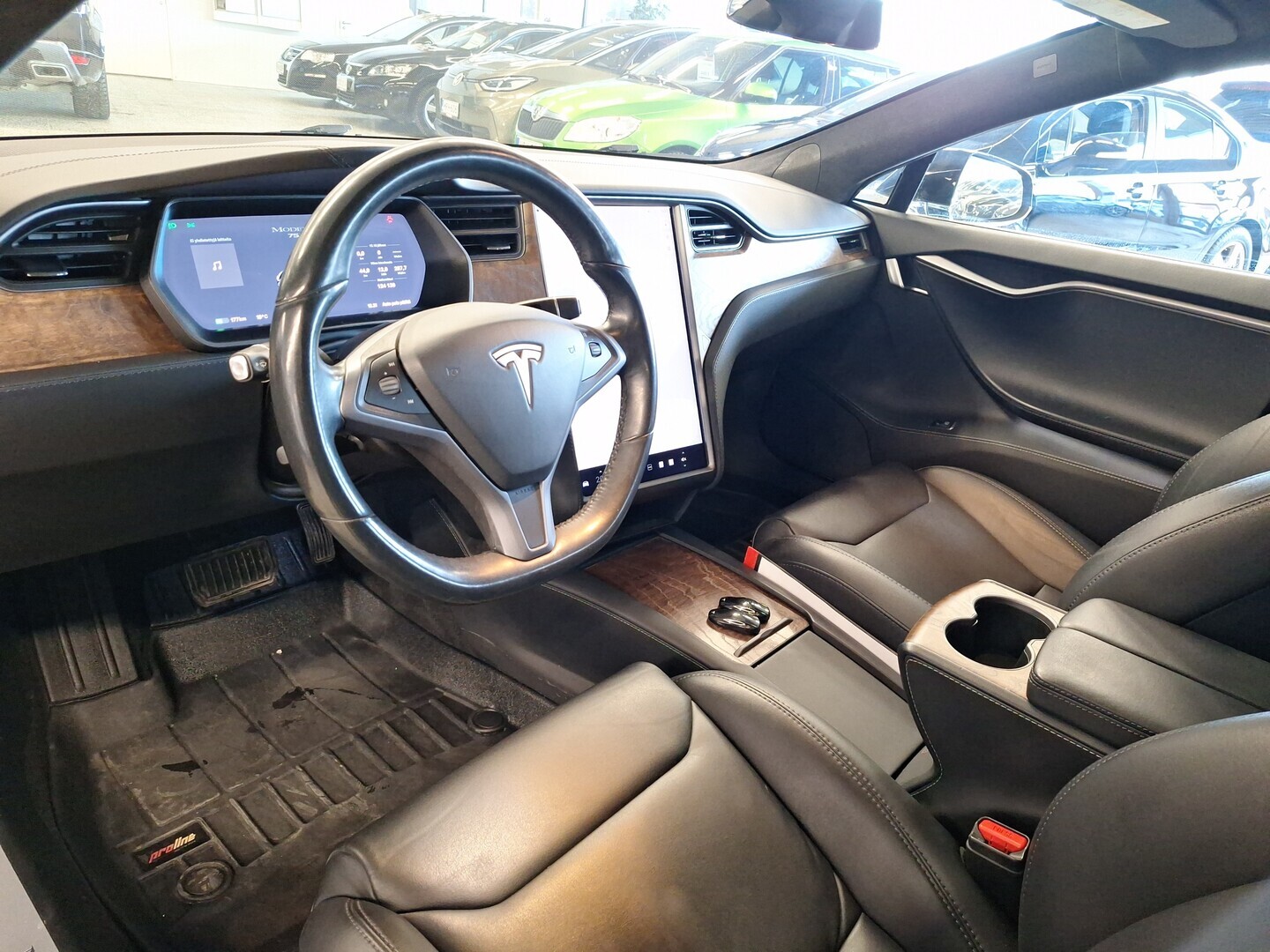 TESLA Model S 2018