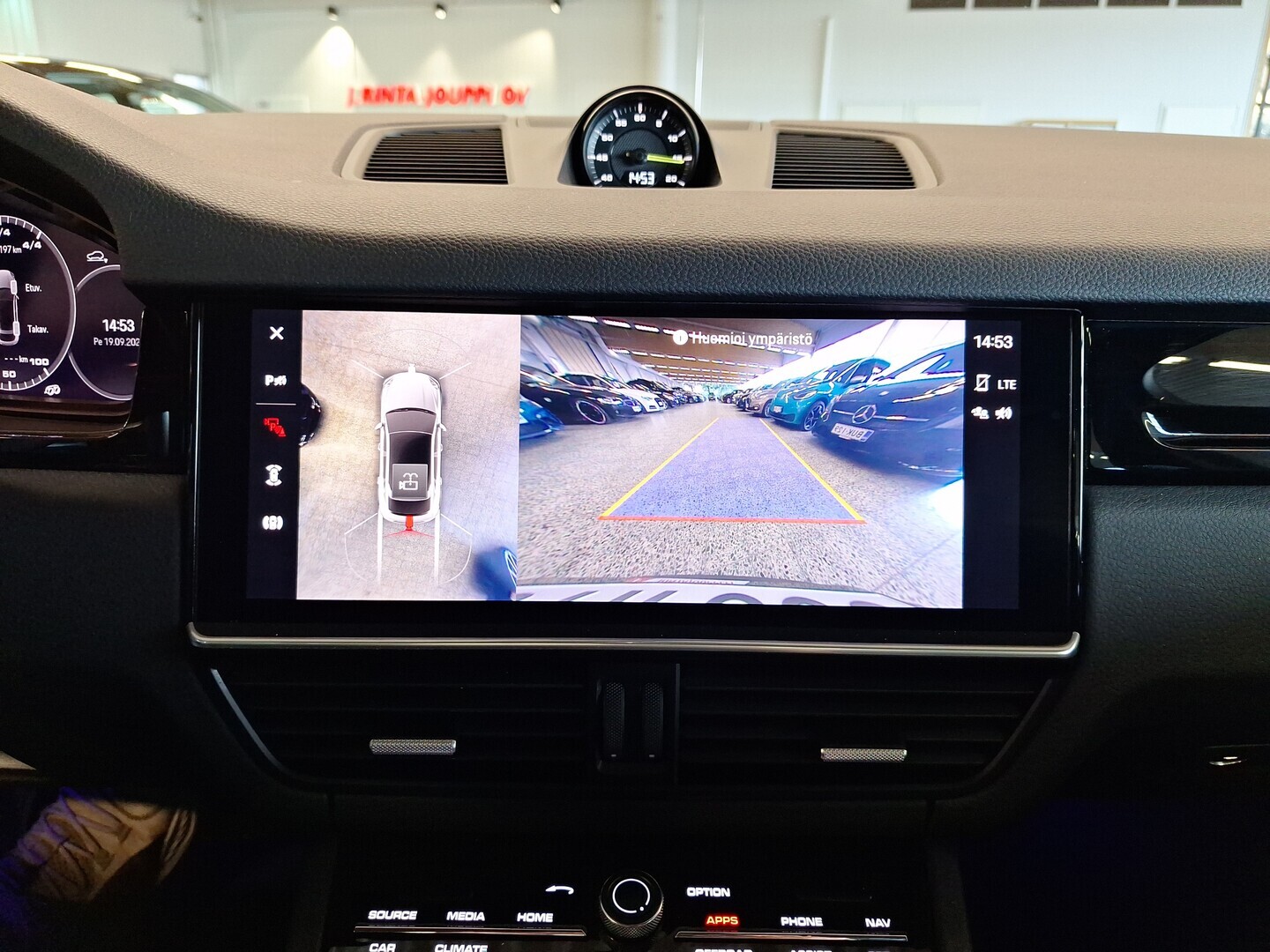 PORSCHE Cayenne 2022