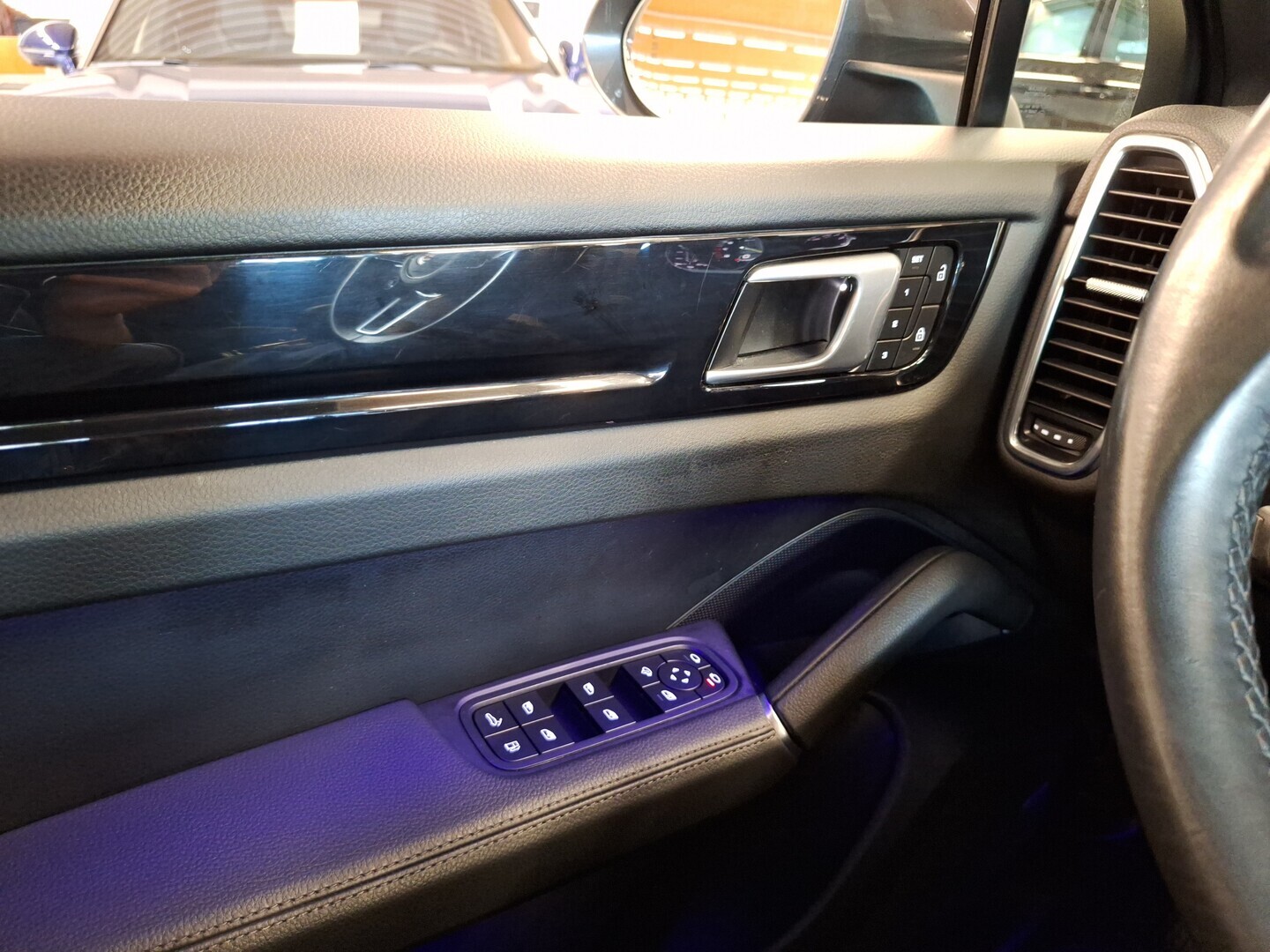 PORSCHE Cayenne 2022