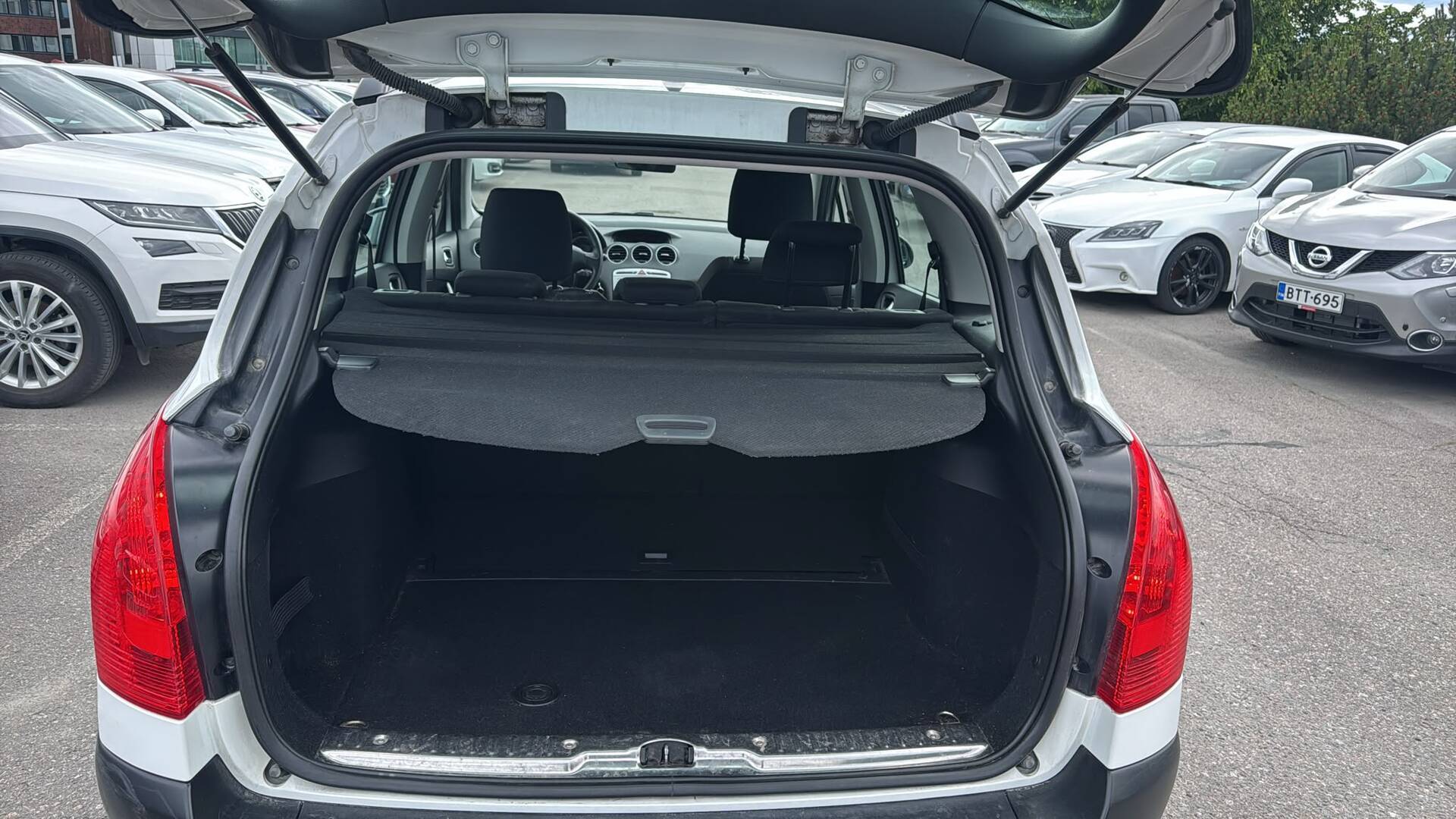 PEUGEOT 308 2013