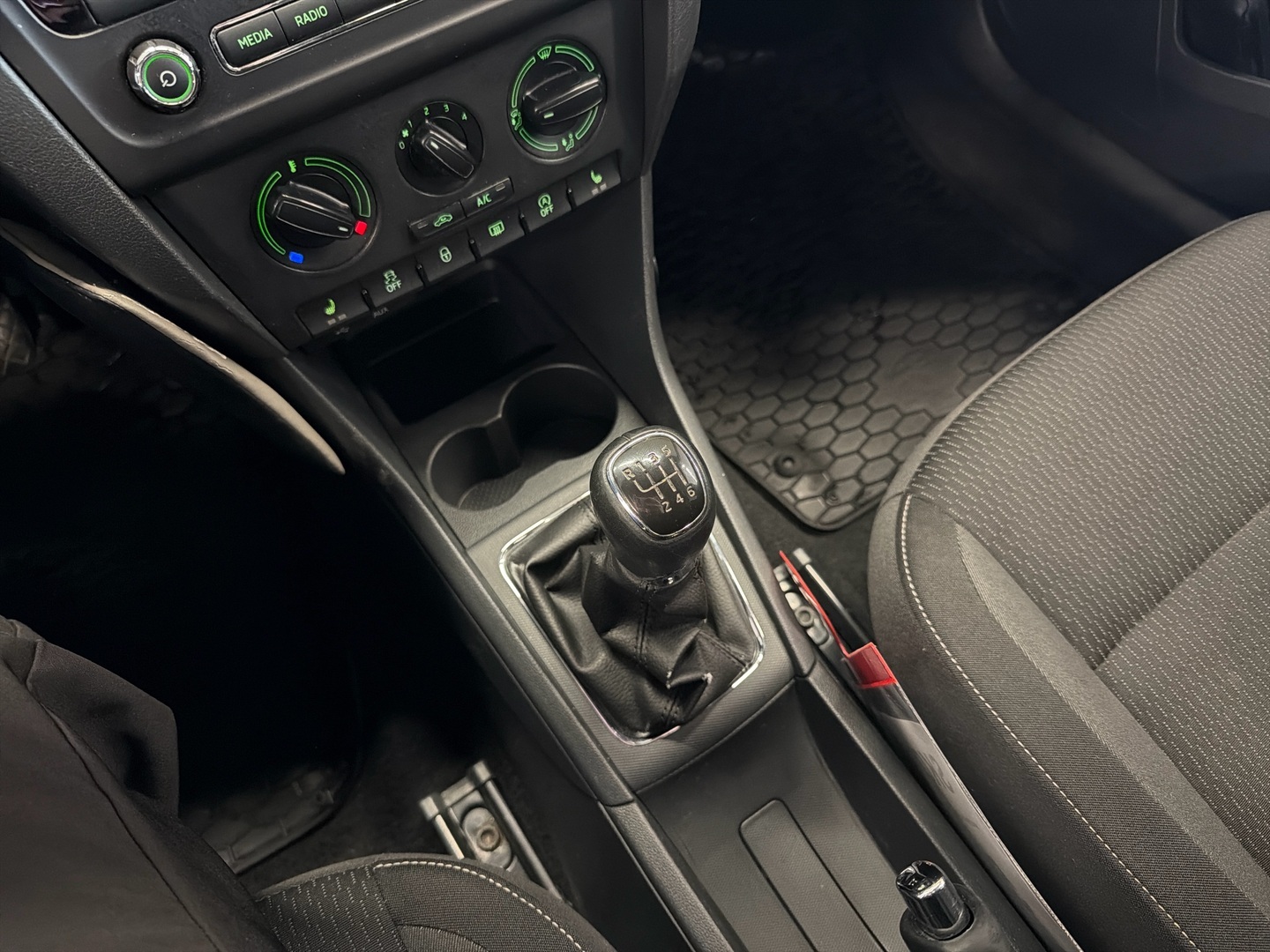 SKODA Rapid 2014