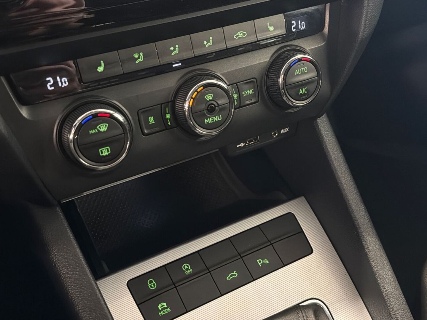 SKODA Octavia 2016