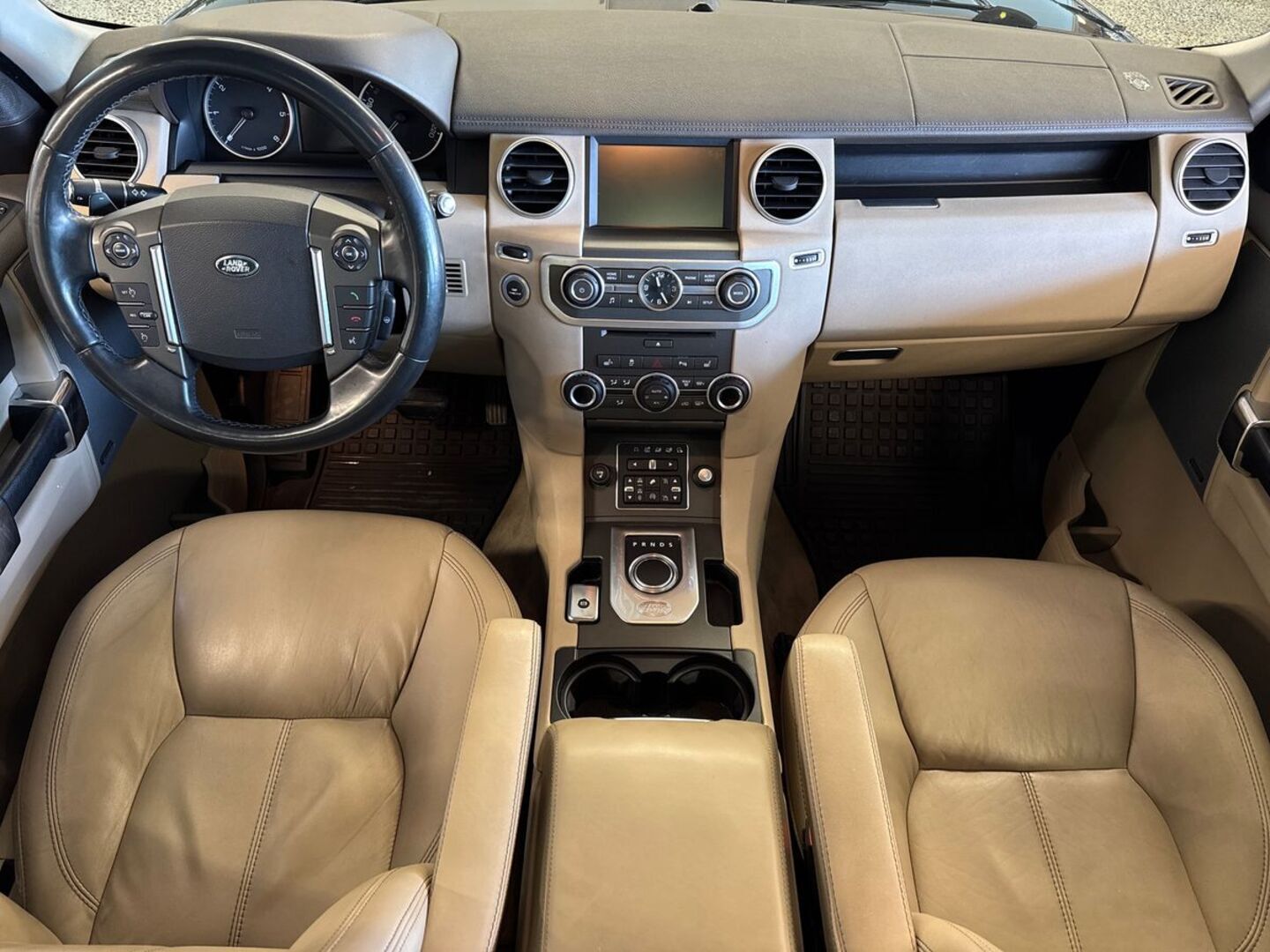 LAND ROVER Discovery 2016