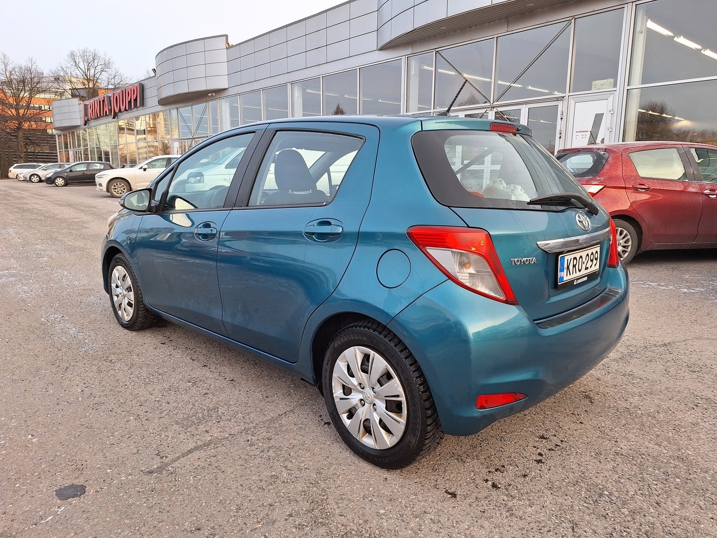 TOYOTA Yaris 2012