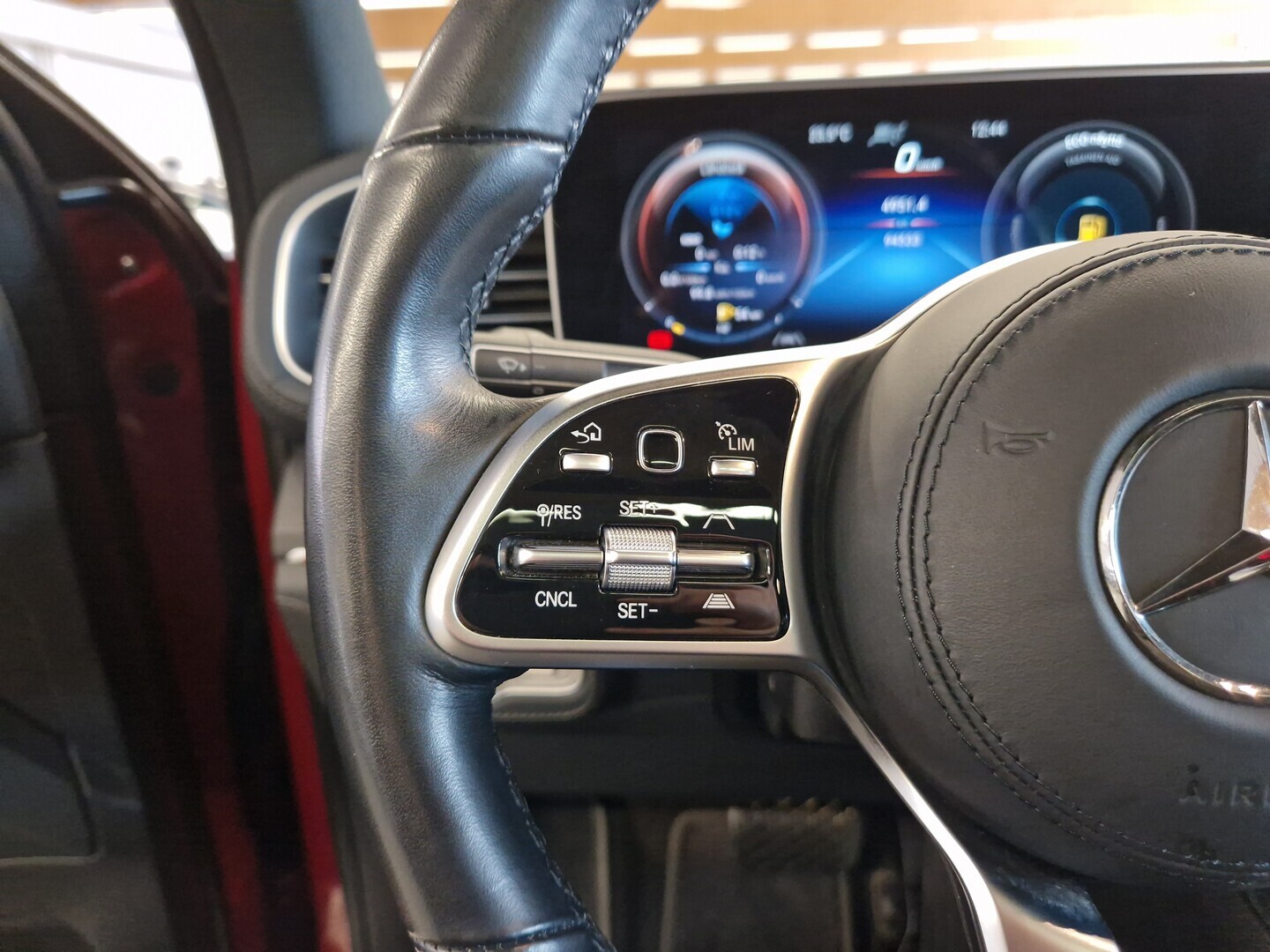 MERCEDES-BENZ GLE 2021