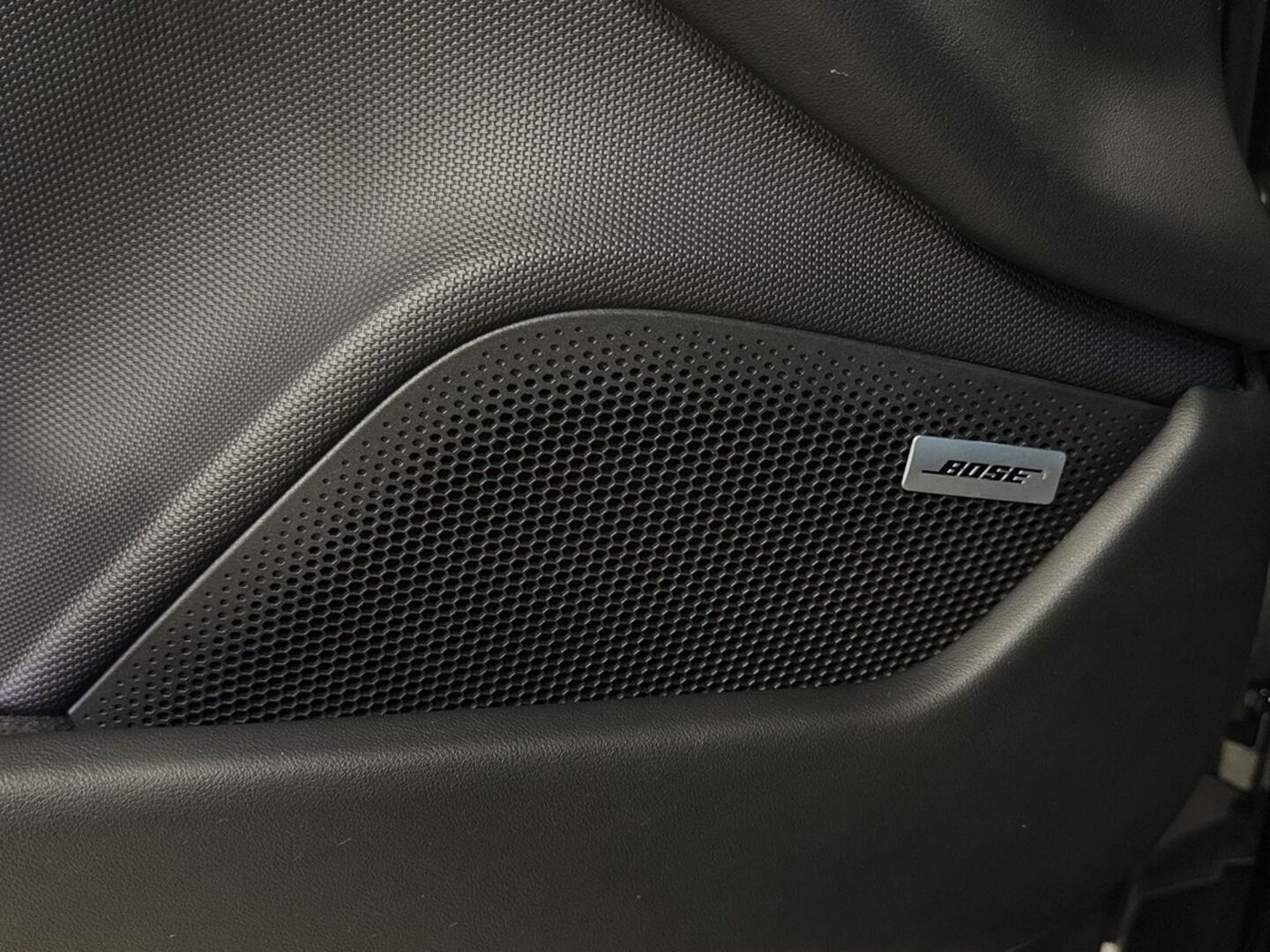 PORSCHE Taycan 2021