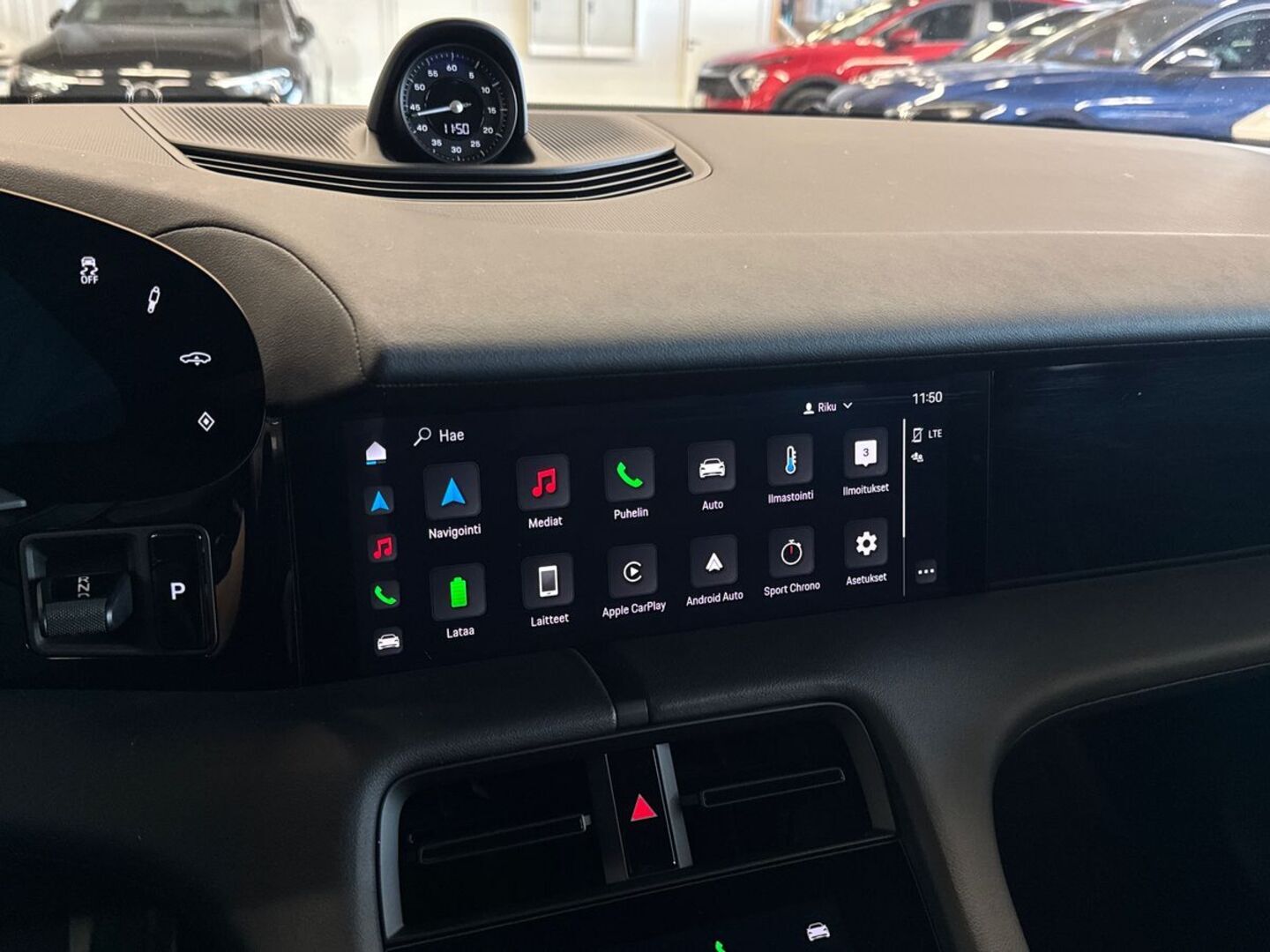PORSCHE Taycan 2021
