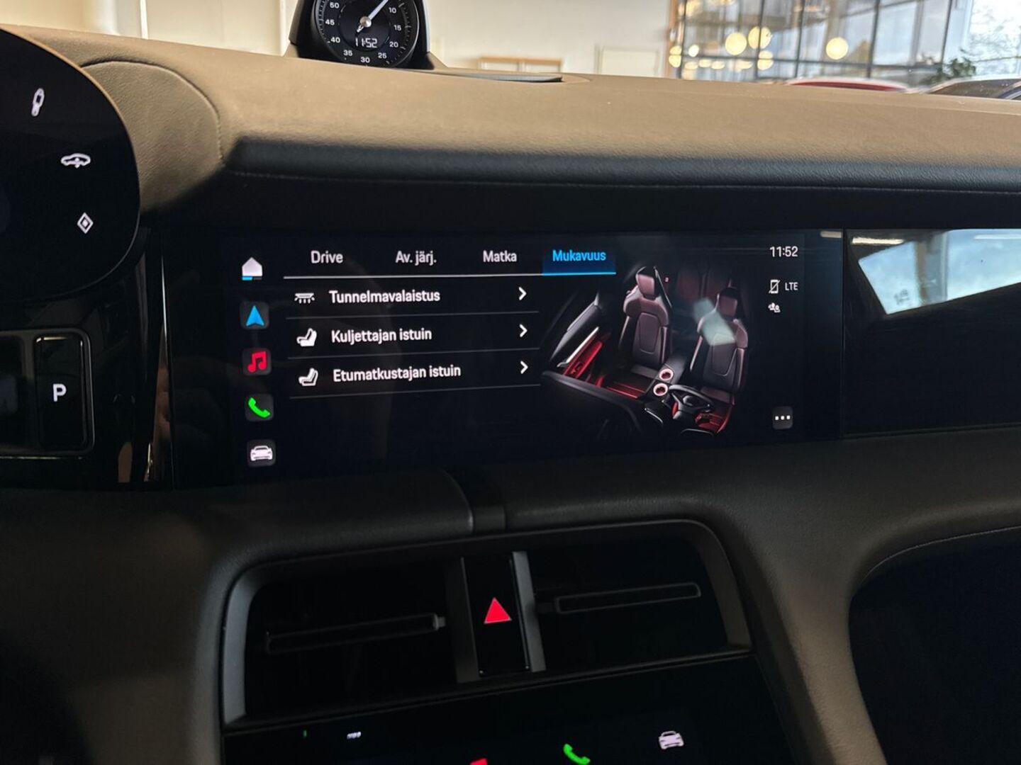PORSCHE Taycan 2021