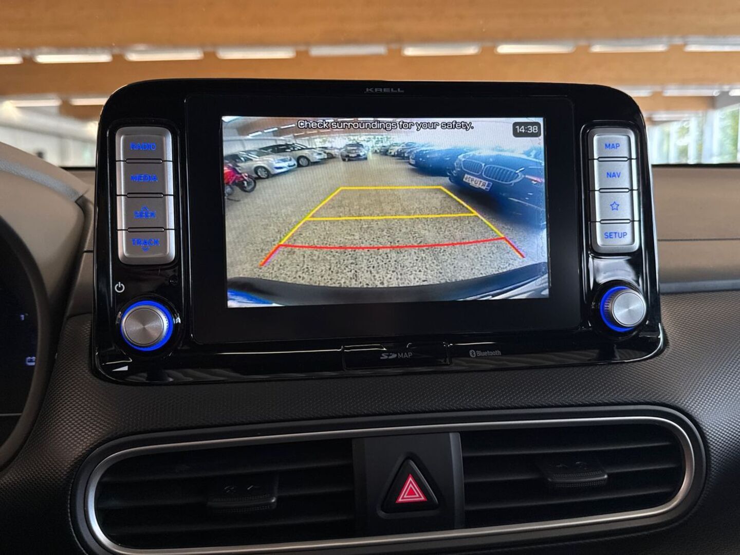 HYUNDAI KONA 26