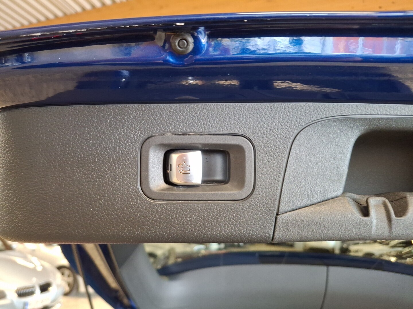 MERCEDES-BENZ GLC 2020