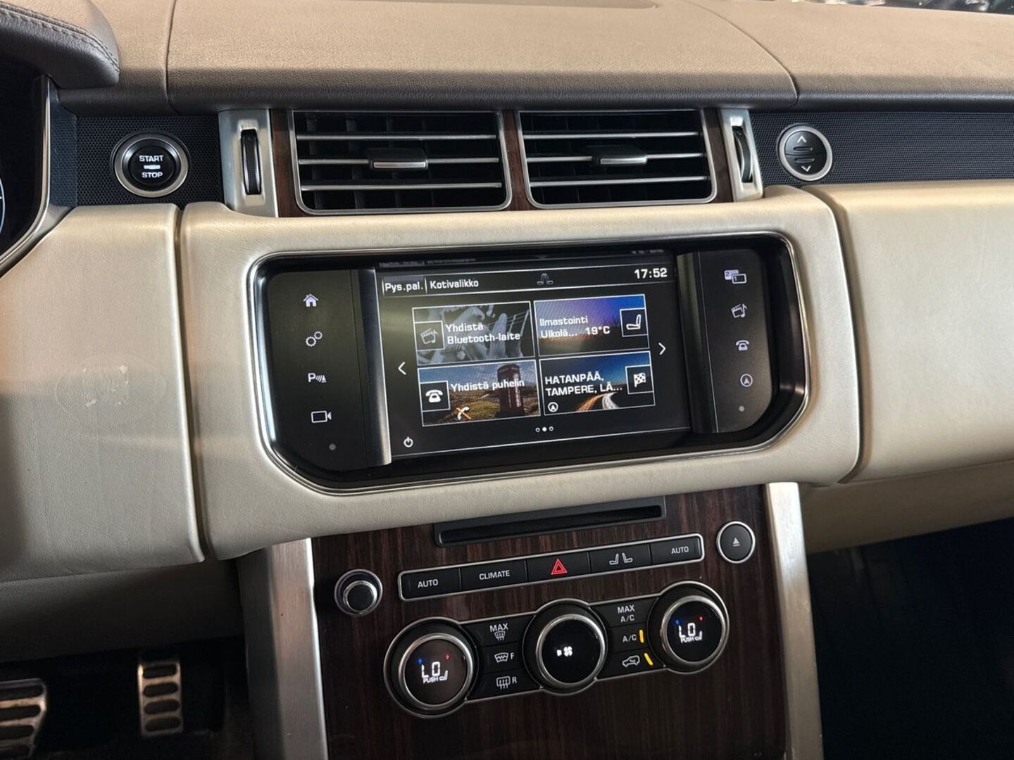 LAND ROVER Range Rover 2016