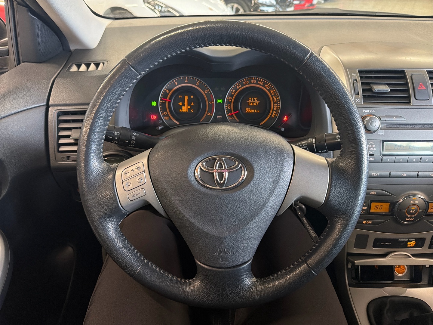 TOYOTA Corolla 2008