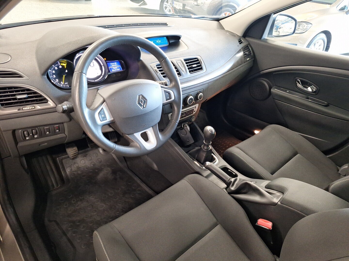 RENAULT Megane 2013