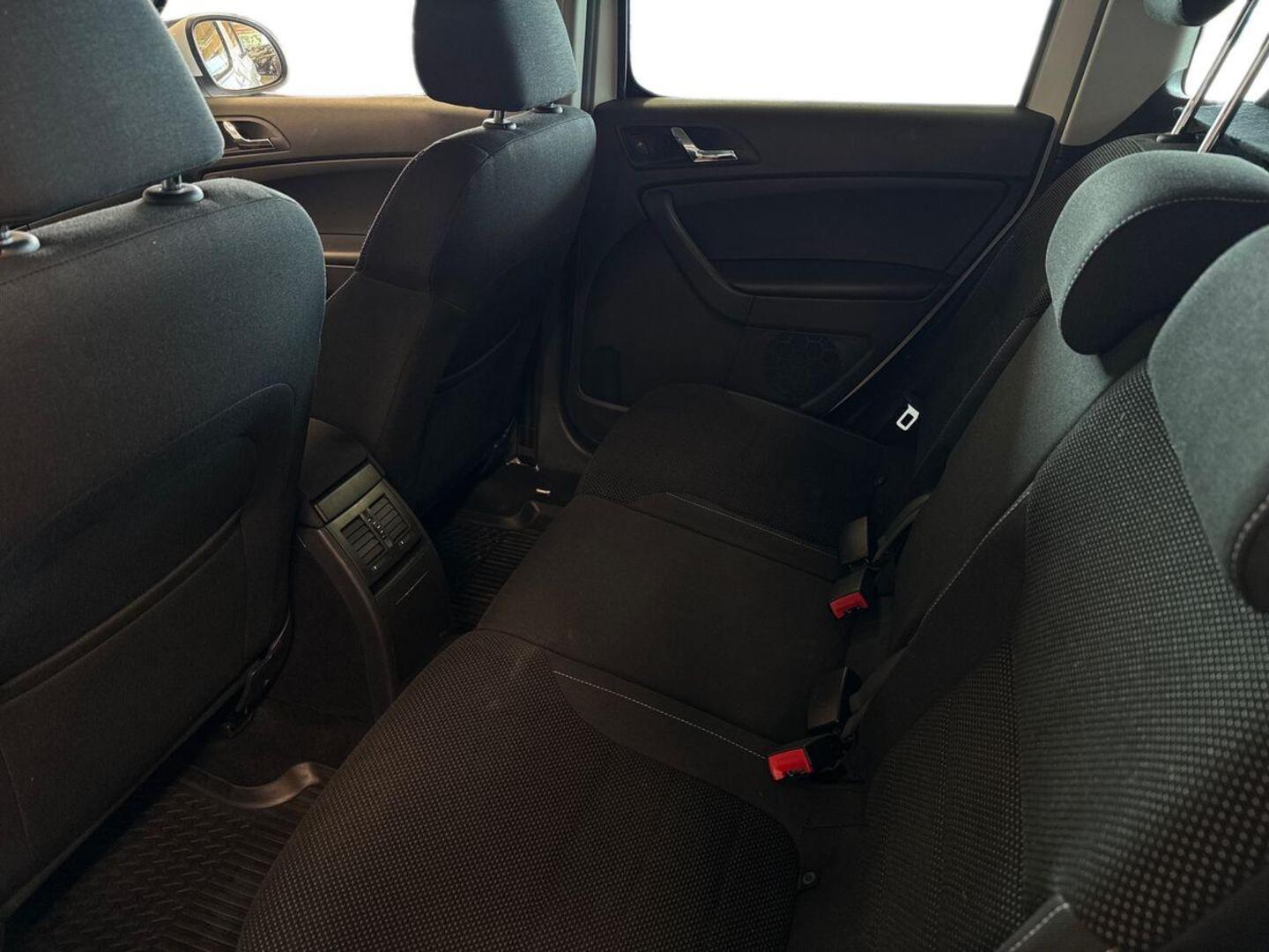 SKODA Yeti 2016