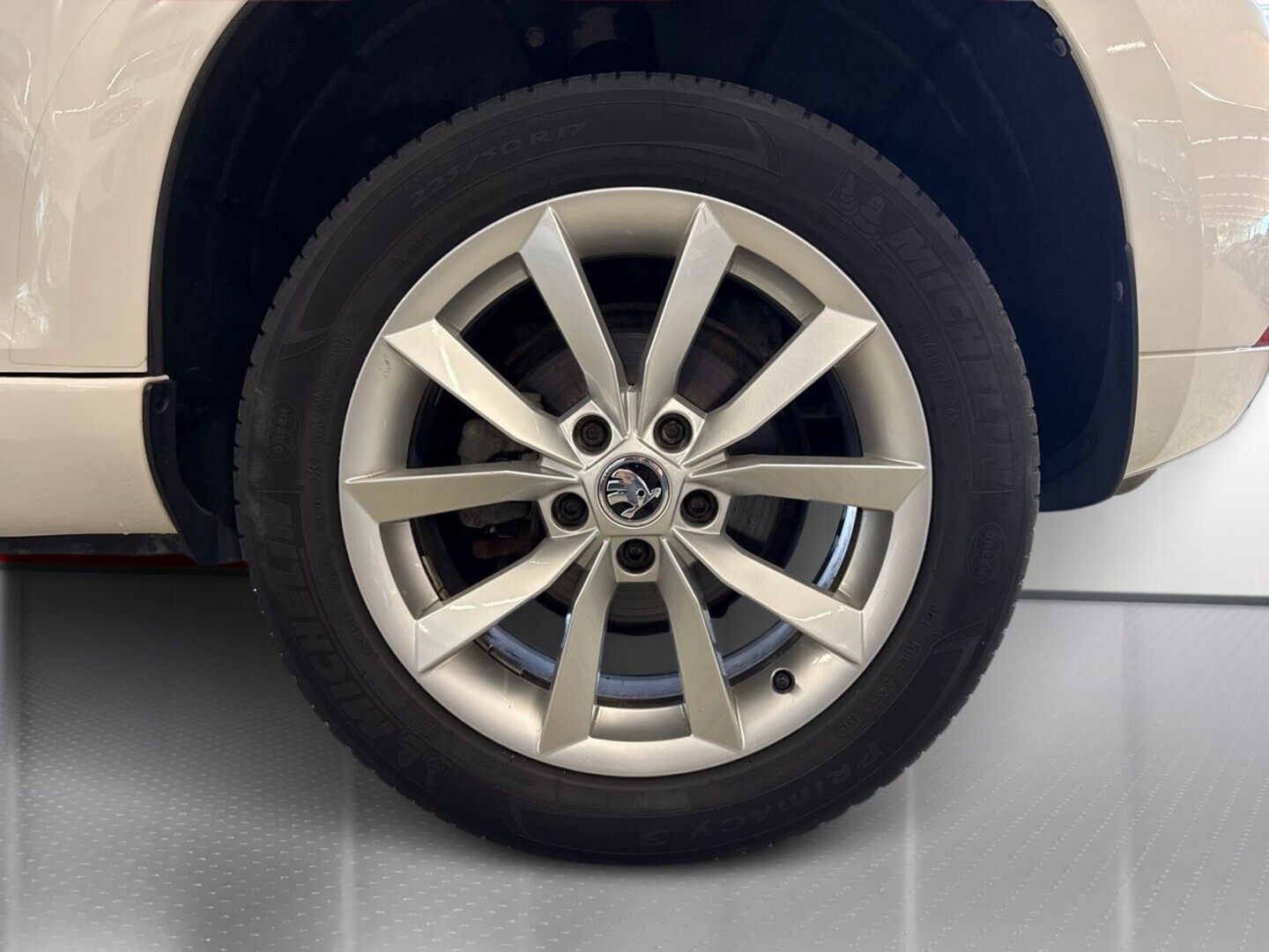 SKODA Yeti 2016