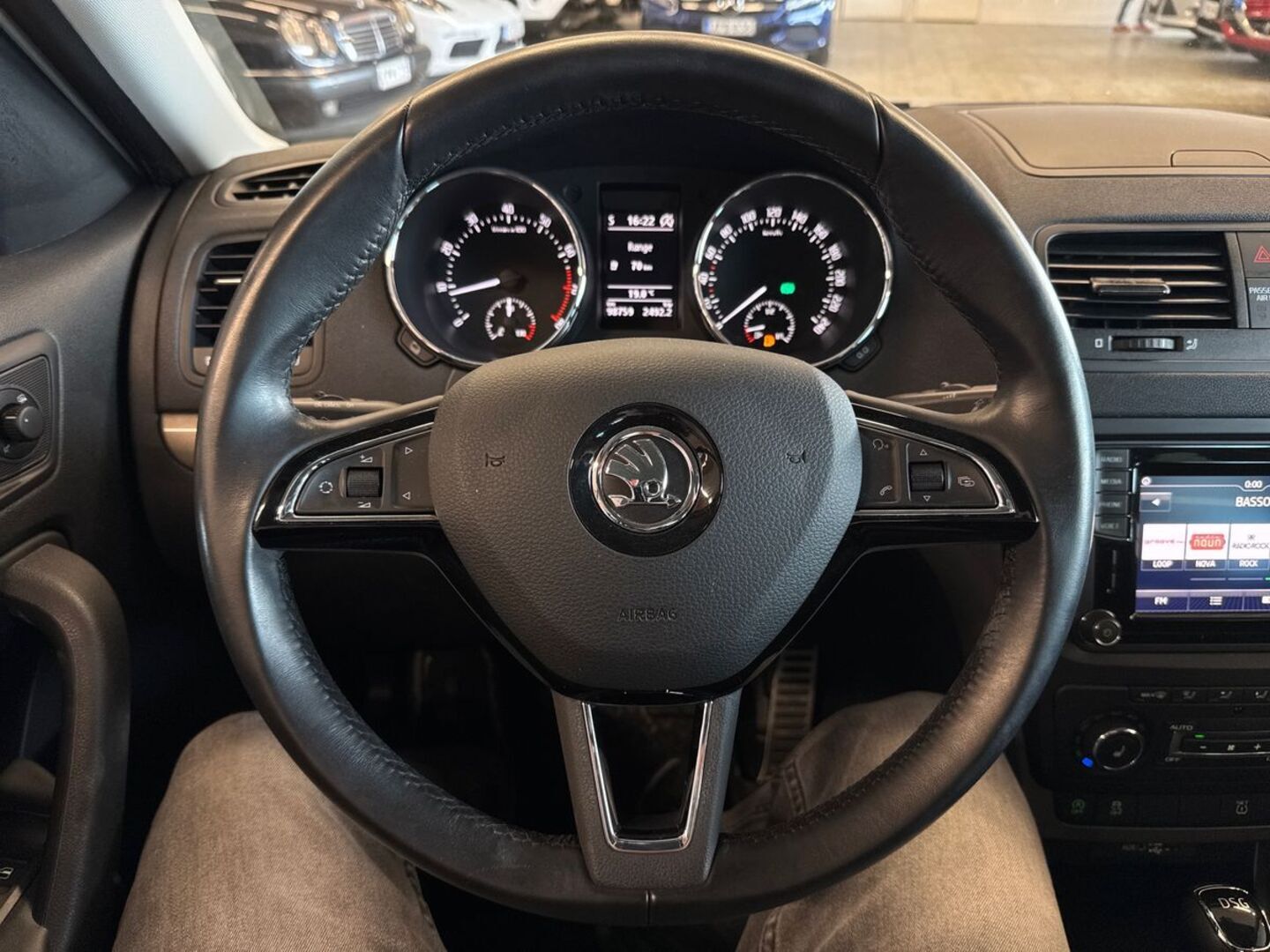 SKODA Yeti 2016