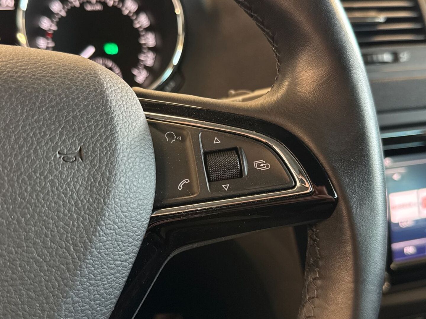 SKODA Yeti 2016