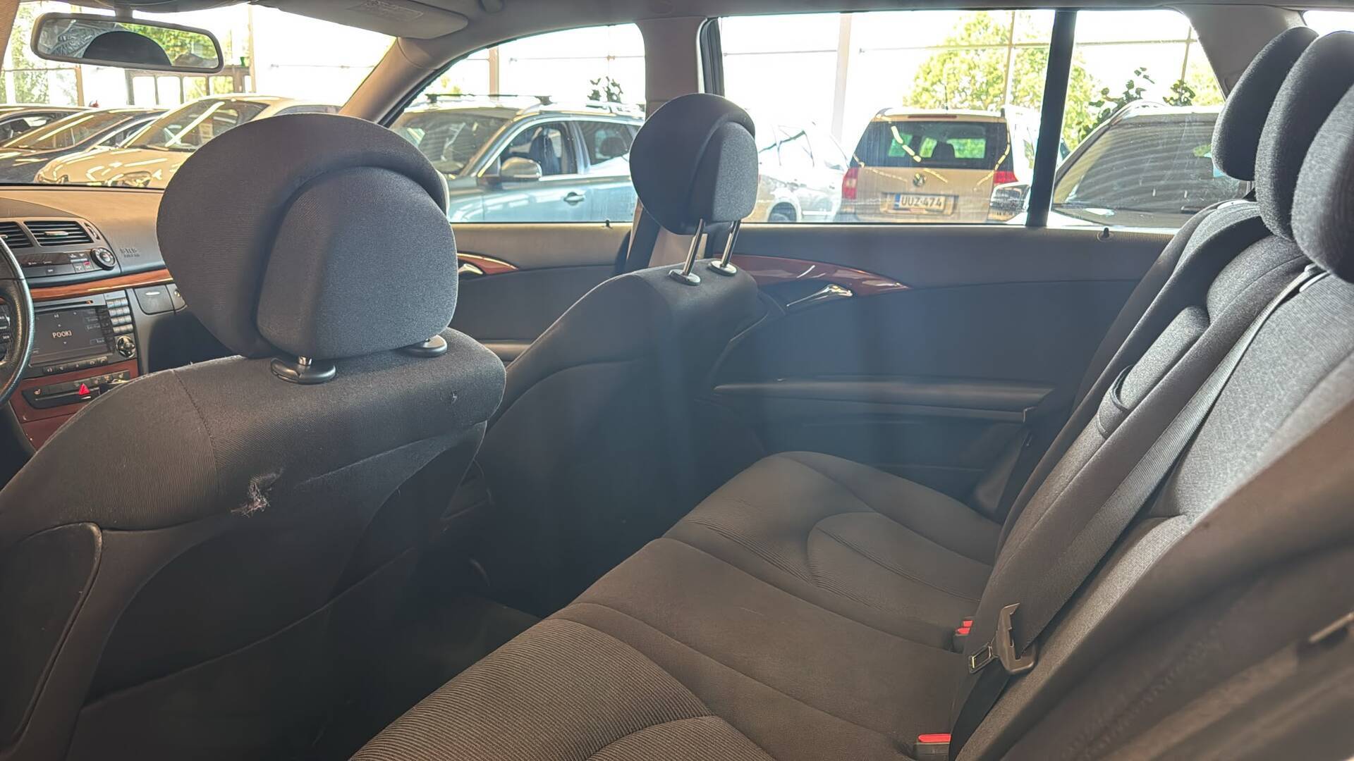 MERCEDES-BENZ E 2008