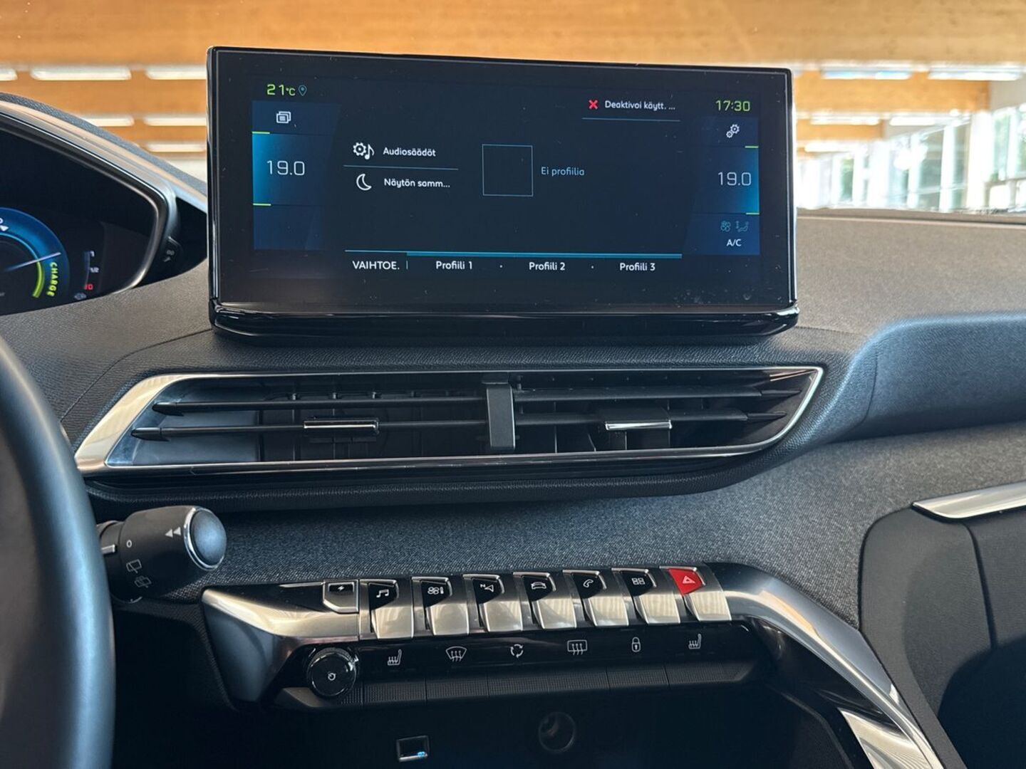 PEUGEOT 3008 2021