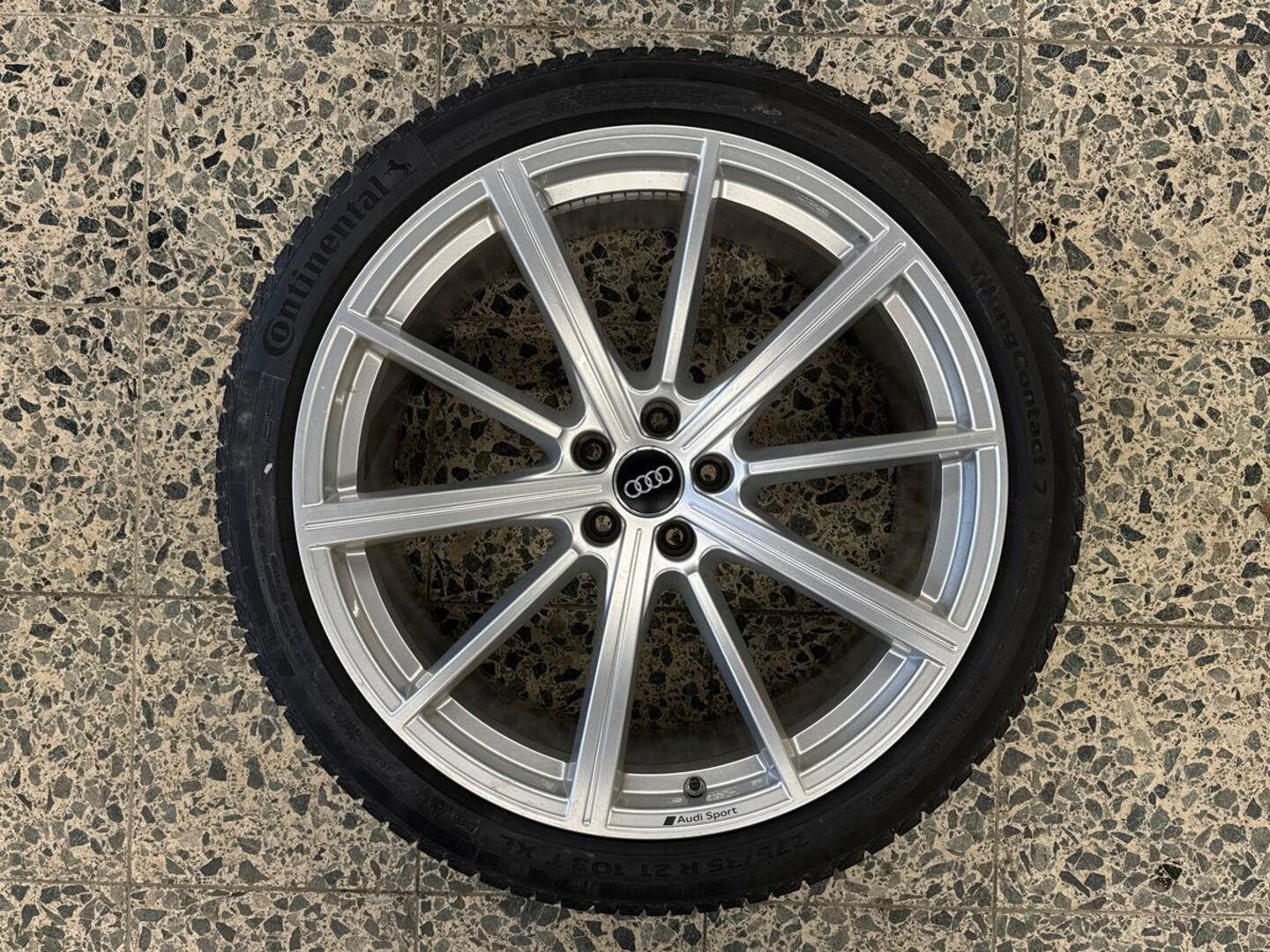 AUDI RS6 2020