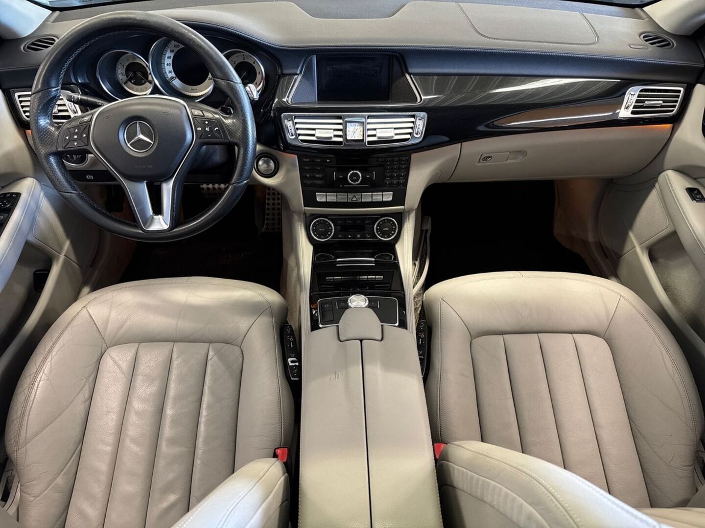 MERCEDES-BENZ CLS 2011