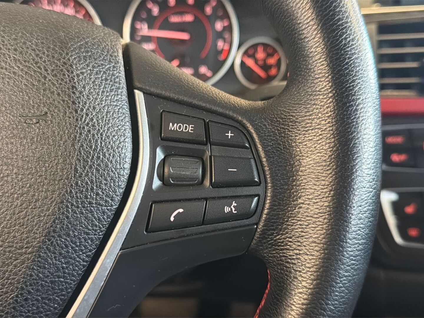 BMW 320 2013