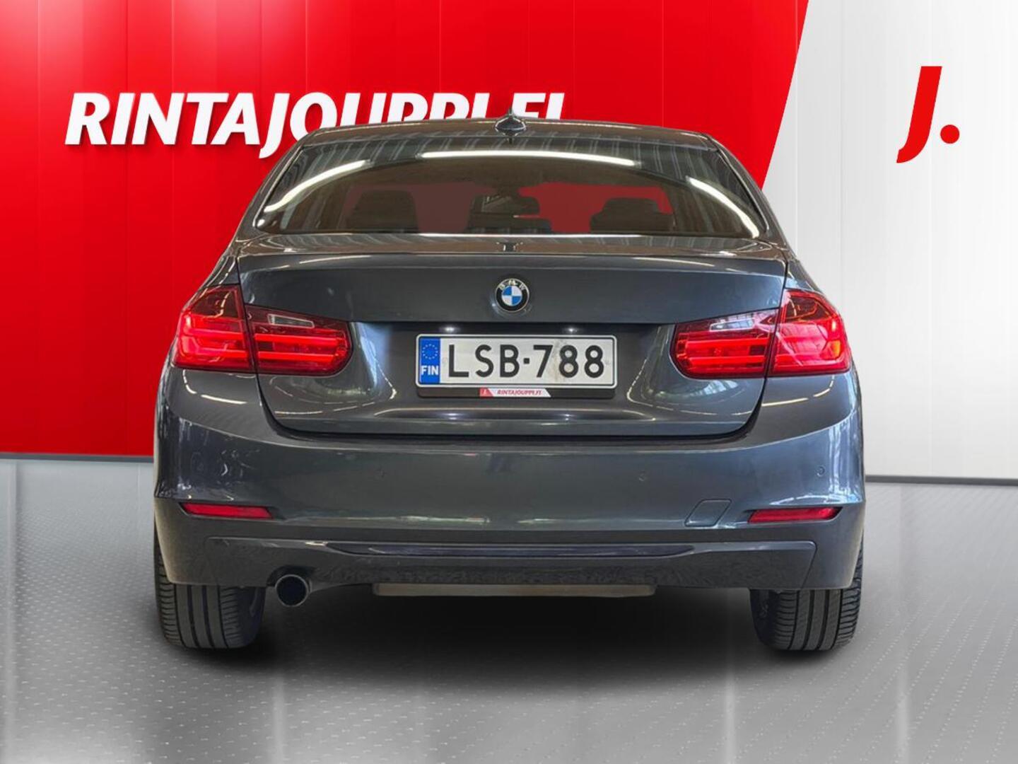 BMW 320 2013