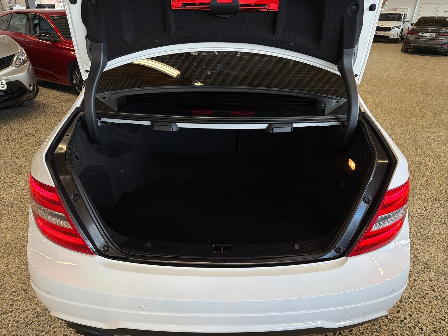 MERCEDES-BENZ C 2014