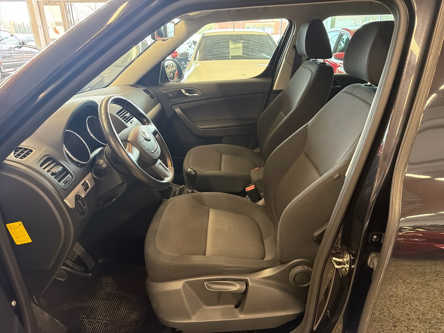 SKODA Yeti 2012
