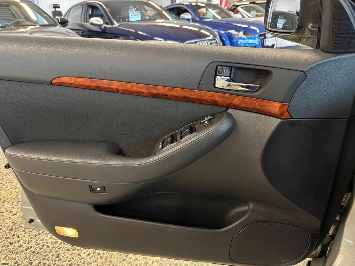 TOYOTA Avensis 21